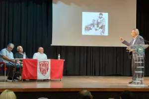 Φωτορεπορτάζ από την παρουσίαση βιβλίου για τον Νική Γεωργίου