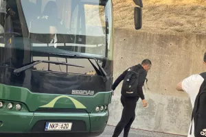 (ΦΩΤΟΡΕΠΟΡΤΑΖ) Άφιξη... Ομόνοιας
