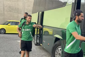 (ΦΩΤΟΡΕΠΟΡΤΑΖ) Άφιξη... Ομόνοιας