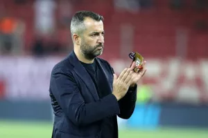 Μαρτίνεθ: «Ζητούμενο είναι οι νίκες. Αυτός είναι ο Ολυμπιακός»