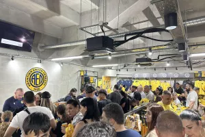 To kerkida στα εγκαίνια του AEL Official shop (φωτος)