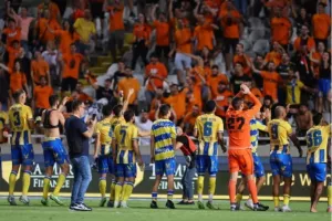 Η τιμωρία που τους… ενώνει