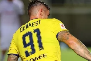 Επέλεξε... Sébastien Dewaest