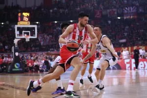 Για την 2η σερί νίκη κόντρα στην Εφές στο ΣΕΦ