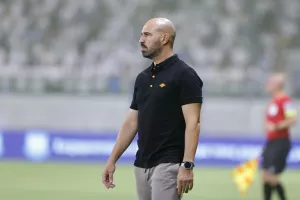 Διαφορετική... ΑΕΛ με Ανόρθωση