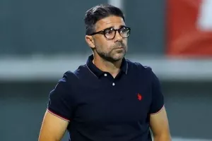 Ξαφνικό... διαζύγιο με Σατσιά/"Είναι και δική του επιθυμία"
