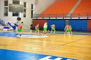 Ομόνοια για ΑΠΟΕΛ/"More than a game! Must win!"