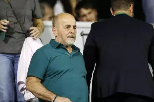 "Οι διαιτητές ξέρουν ότι αν δεν ευνοήσουν μια συγκεκριμένη ομάδα δεν θα σφυρίξουν πολλά παιχνίδια"