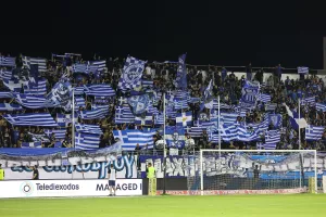 ΕΛΛΑΔΑ το... πέταλο των ΜΑΧΗΤΩΝ (βίντεο/φώτος)