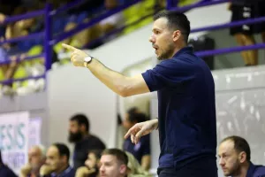 Το ΑΠΟΕΛ πήρε το ντέρμπι (φώτος)