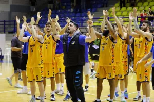 Πανηγύρισαν με τους Πορτοκαλί! (φώτος)
