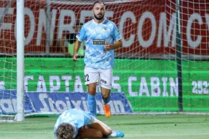 ΑΕΖ-Πάφος: Κυριαρχία με... τεσσάρα και -1 απ' την κορυφή! (φώτος)