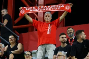 Νέα Σαλαμίνα - Εθνικός: Ερυθρόλευκο πάρτι στο «Αμμόχωστος» και βλέπει... εξάδα! (Φώτος)