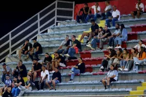 Νέα Σαλαμίνα - Εθνικός: Ερυθρόλευκο πάρτι στο «Αμμόχωστος» και βλέπει... εξάδα! (Φώτος)