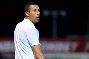 Νέα Σαλαμίνα - Εθνικός: Ερυθρόλευκο πάρτι στο «Αμμόχωστος» και βλέπει... εξάδα! (Φώτος)