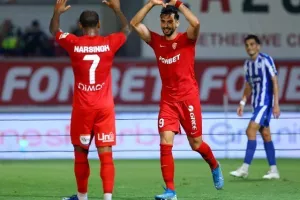 Νέα Σαλαμίνα - Εθνικός: Ερυθρόλευκο πάρτι στο «Αμμόχωστος» και βλέπει... εξάδα! (Φώτος)