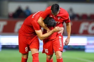 Νέα Σαλαμίνα - Εθνικός: Ερυθρόλευκο πάρτι στο «Αμμόχωστος» και βλέπει... εξάδα! (Φώτος)