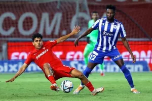 Νέα Σαλαμίνα - Εθνικός: Ερυθρόλευκο πάρτι στο «Αμμόχωστος» και βλέπει... εξάδα! (Φώτος)