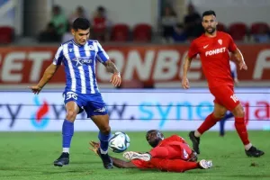Νέα Σαλαμίνα - Εθνικός: Ερυθρόλευκο πάρτι στο «Αμμόχωστος» και βλέπει... εξάδα! (Φώτος)