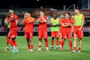 Νέα Σαλαμίνα - Εθνικός: Ερυθρόλευκο πάρτι στο «Αμμόχωστος» και βλέπει... εξάδα! (Φώτος)
