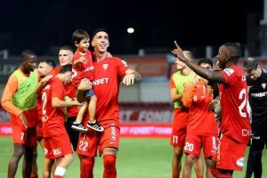 Νέα Σαλαμίνα - Εθνικός: Ερυθρόλευκο πάρτι στο «Αμμόχωστος» και βλέπει... εξάδα! (Φώτος)
