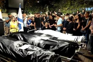 Ο συγκλονιστικός αποχαιρετισμός 12χρονου που έχασε την οικογένειά του από την επίθεση της Χαμάς