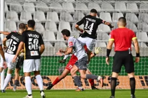 ΑΠΟΕΛ - Πέγεια: Ανετη... γαλαζοκίτρινη πρόκριση (φώτος)