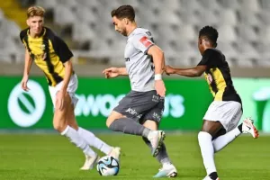 ΑΠΟΕΛ - Πέγεια: Ανετη... γαλαζοκίτρινη πρόκριση (φώτος)