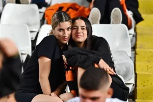 ΑΠΟΕΛ - Εθνικός: Χορταστική εμφάνιση με πεντάρα και πολλούς πρωταγωνιστές! (Φώτος)
