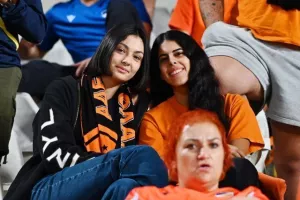 ΑΠΟΕΛ - Εθνικός: Χορταστική εμφάνιση με πεντάρα και πολλούς πρωταγωνιστές! (Φώτος)