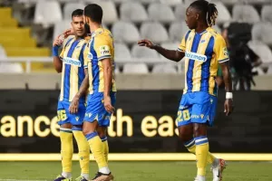 ΑΠΟΕΛ - Εθνικός: Χορταστική εμφάνιση με πεντάρα και πολλούς πρωταγωνιστές! (Φώτος)