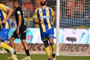 ΑΠΟΕΛ - Εθνικός: Χορταστική εμφάνιση με πεντάρα και πολλούς πρωταγωνιστές! (Φώτος)