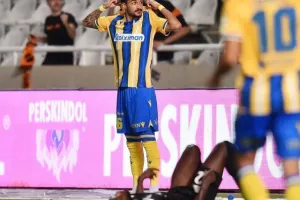 ΑΠΟΕΛ - Εθνικός: Χορταστική εμφάνιση με πεντάρα και πολλούς πρωταγωνιστές! (Φώτος)