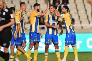 ΑΠΟΕΛ - Εθνικός: Χορταστική εμφάνιση με πεντάρα και πολλούς πρωταγωνιστές! (Φώτος)