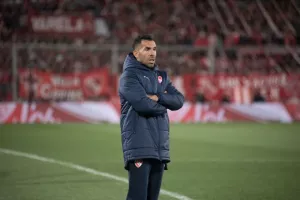 Ο Τέβες λιποθύμησε στο μπάνιο και έκανε 10 ράμματα!