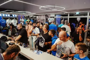 Όλα όσα έγιναν στα εγκαίνια του νέου Apollon Official Store (βίντεο/φωτος)