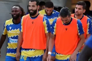 ΑΠΟΕΛ - Εθνικός: Χορταστική εμφάνιση με πεντάρα και πολλούς πρωταγωνιστές! (Φώτος)