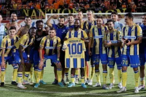 Οθέλλος-ΑΠΟΕΛ: Τρίτη σερί, δύσκολη αλλά πολύτιμη νίκη με Ντογκαλά!
