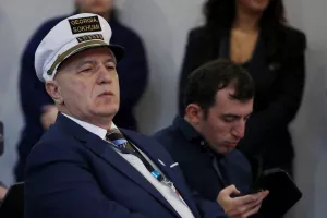 Ξεχώρισε