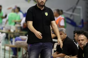 Ομόνοια-ΑΕΚ: Πρεμιέρα με εξάρα για το "τριφύλλι" (Φώτος)