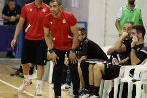 Ομόνοια-ΑΕΚ: Πρεμιέρα με εξάρα για το "τριφύλλι" (Φώτος)