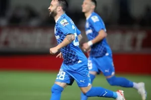 ΑΕΖ-Απόλλων: “Γαλάζια” και πάλι η κορυφή με πεντάρα (φωτος)