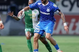 ΑΕΖ-Απόλλων: “Γαλάζια” και πάλι η κορυφή με πεντάρα (φωτος)