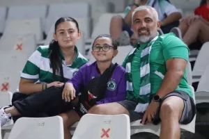 (ΦΩΤΟΡΕΠΟΡΤΑΖ) Ο κόσμος στο ΓΣΠ