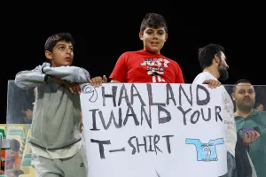 Ο κόσμος στο "ΑΕΚ Αρένα" (φωτορεπορτάζ)