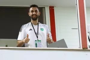 Οθέλλος-Άρης: Με Καζού έπιασε... ΑΠΟΕΛ στην κορυφή! (φώτος)