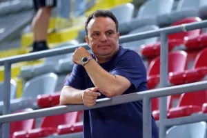 Οθέλλος-Άρης: Με Καζού έπιασε... ΑΠΟΕΛ στην κορυφή! (φώτος)