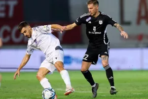 Οθέλλος-Άρης: Με Καζού έπιασε... ΑΠΟΕΛ στην κορυφή! (φώτος)