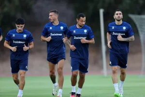 Αυτοί στα άκρα