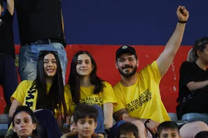 Φώτος από τον κόσμο στο “Αμμόχωστος”